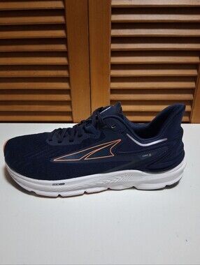Altra Torin 6 Women's Running Shoe * Size: 9